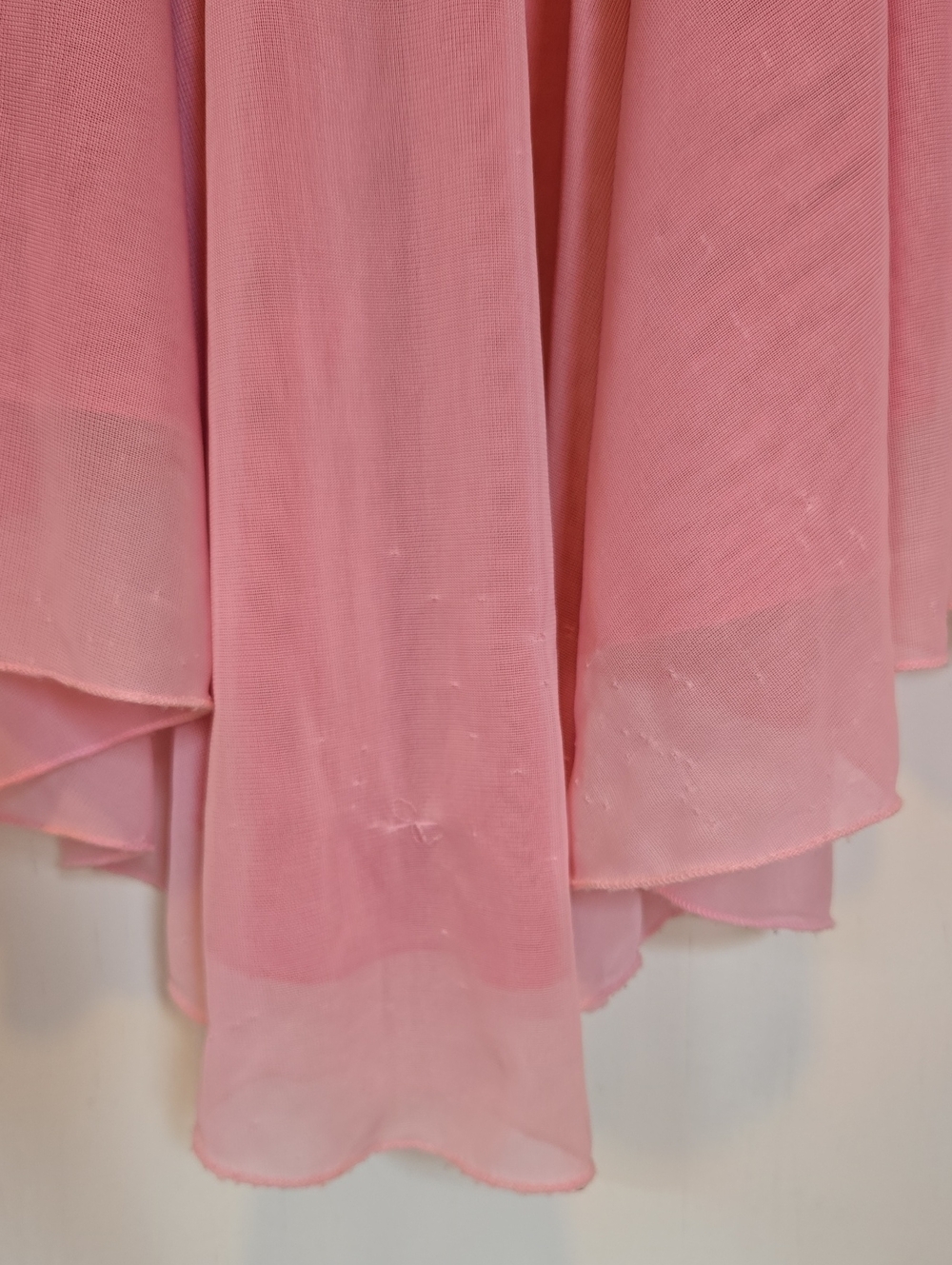 High-Low Formal Dress - Picture 5 of 7